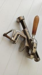 Kurkentrekker, Ophalen