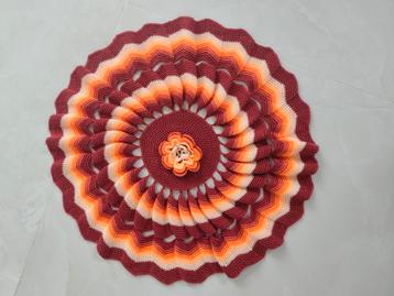 napperon au crochet Vintage couleurs et motifs typiques 70' beschikbaar voor biedingen