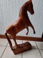 Houten paard., Enlèvement