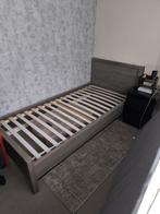 Bed en kleerkast, Huis en Inrichting, Ophalen, Zo goed als nieuw