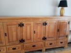 Buffet long en chêne massif, très bon état, Maison & Meubles, Enlèvement, Comme neuf