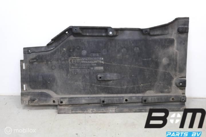 Bodembeschermplaat links Audi A4 8W 8W0825207B, Auto-onderdelen, Interieur en Bekleding, Gebruikt