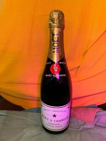 Moët et chandon, Neuf, Pleine, Champagne, Enlèvement