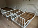 Twee Ikea Minnen meegroei bedframes, Ophalen, Zo goed als nieuw, Lattenbodem