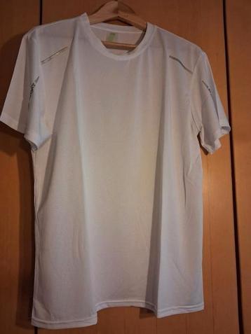 Witte T-shirt "sport" men's boutique maat XXL Nieuw  beschikbaar voor biedingen