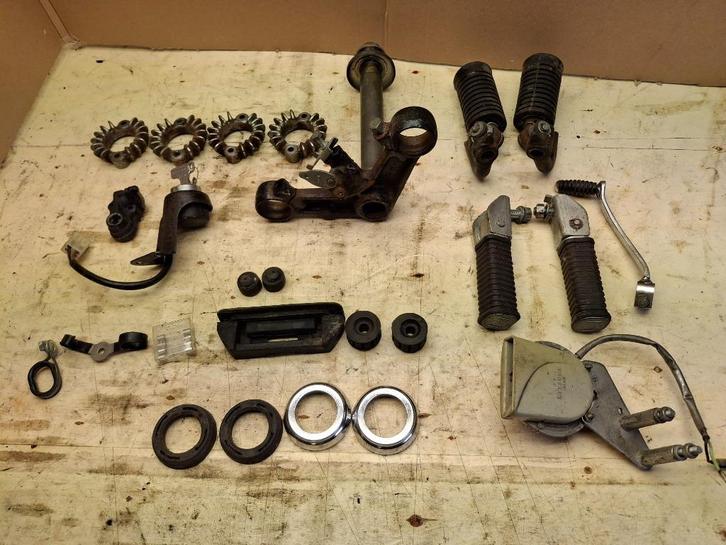 Honda cb350f onderdelen (cb 250 350 500 750 four cb350 cb750, Motoren, Onderdelen | Oldtimers, Gebruikt, Ophalen
