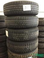 215-70-16 100T Opel Antara Zafira Chevrolet Captiva Pirelli, Auto-onderdelen, Banden en Velgen, 16 inch, Banden en Velgen, Gebruikt