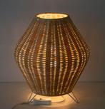 Lampe de table confortable en rotin, comme neuve !, Enlèvement ou Envoi, Neuf, Bois, Moins de 50 cm