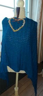 Poncho blauw ongedragen, Enlèvement ou Envoi, Bleu