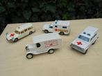 Lotje ziekenwagens - Majorette/Matchbox, Ophalen of Verzenden, Gebruikt, Auto