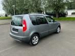 Skoda Roomster 1.2 essence Airco Gps panoramique, Te koop, Bedrijf, Benzine, Monovolume