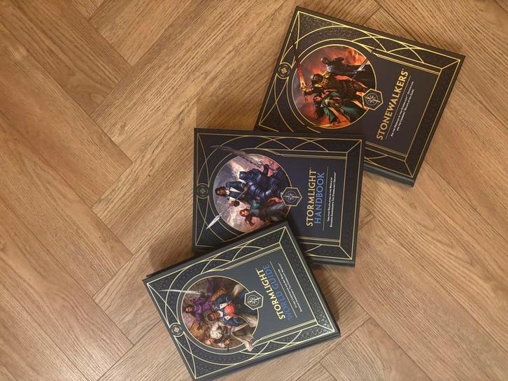 Cosmere RPG - Brandon Sanderson -Kickstarter Special Edition, Hobby en Vrije tijd, Gezelschapsspellen | Overige, Nieuw, Een of twee spelers