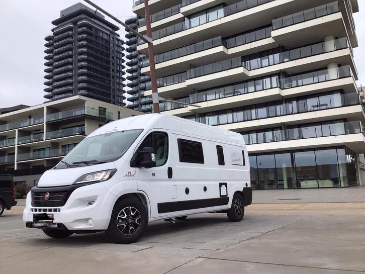 Van/mobilhome Livingstone 5 van 2024., Caravans en Kamperen, Mobilhomes, Particulier, tot en met 4, Buscamper of Camperbus, Overige merken