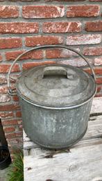 Oude emmer met deksel, Tuin en Terras, Ophalen, Zo goed als nieuw