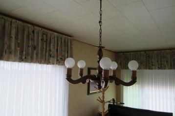vintage houten luster beschikbaar voor biedingen