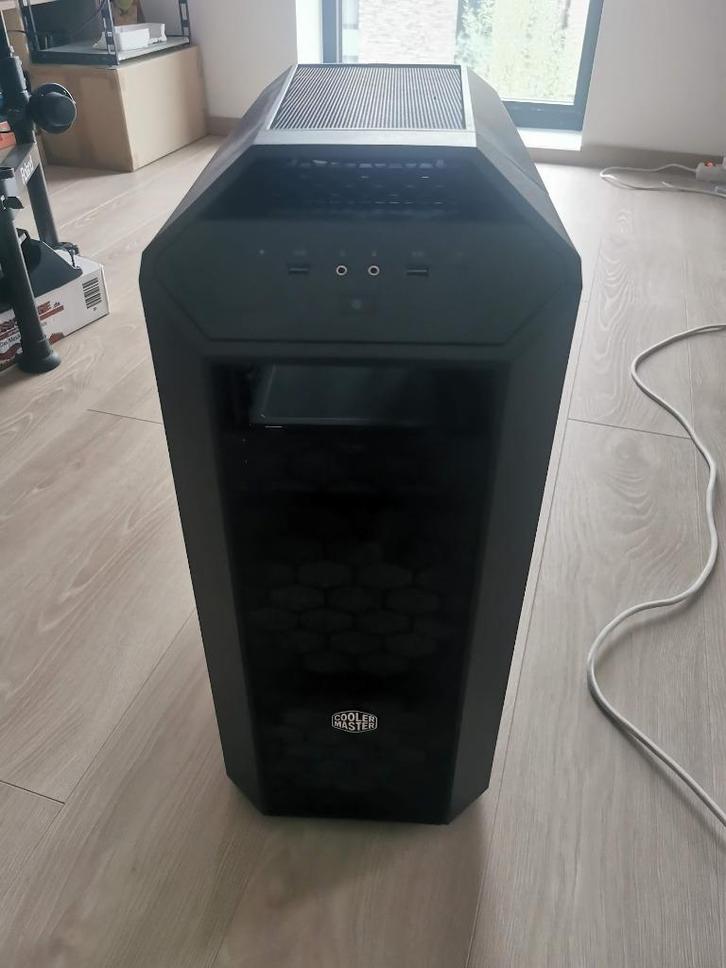 Cooler Master MasterCase Pro 5, Corsair RM550x, ASRock Z170, Computers en Software, Computerbehuizingen, Gebruikt, Ophalen
