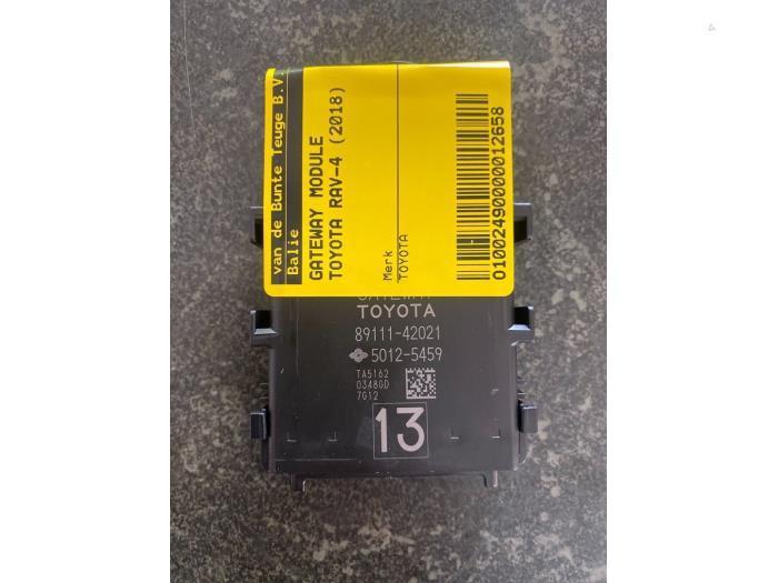Module Gateway d'un Toyota Rav-4, Autos : Pièces & Accessoires, Électronique & Câbles, Toyota, Utilisé, 3 mois de garantie, Enlèvement ou Envoi