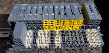 SIEMENS SIMATIC ET200SP volledige PLC unit beschikbaar voor biedingen