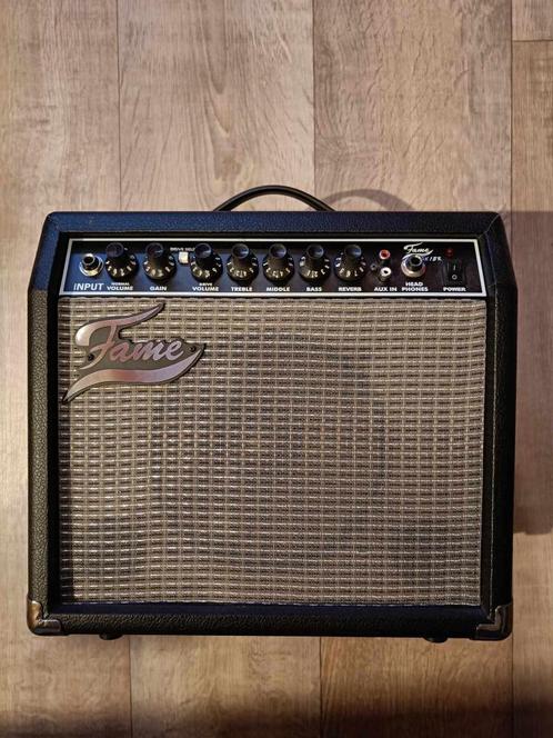 Fame GX15R, Musique & Instruments, Amplis | Basse & Guitare, Comme neuf, Guitare, Moins de 50 watts, Enlèvement