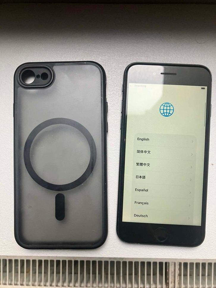 iphone se 2020 (prijs niet bespreekbaar) bekijk beschrijving, Télécoms, Téléphonie mobile | Apple iPhone, Comme neuf, 128 GB, Sans abonnement