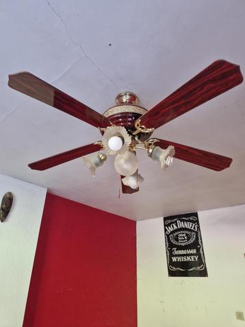 Lustre, ventilateur beschikbaar voor biedingen