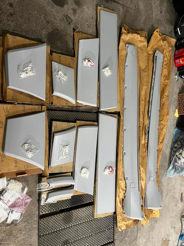 Sacco wandset Mercedes190 (W201) - Nieuw origineel, Auto-onderdelen, Carrosserie, Ophalen