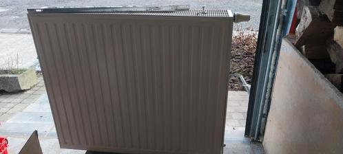 radiateurs de la marque radson avec vannes thermostatique, Doe-het-zelf en Bouw, Verwarming en Radiatoren, Zo goed als nieuw, Radiator
