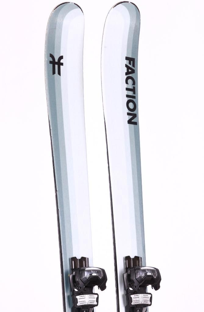 171 skis freeride ACTION DANCER 2 2023, grip walk, Sports & Fitness, Ski & Ski de fond, Utilisé, Skis, Carving, 160 à 180 cm, Envoi