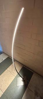 Led vloerlamp., Huis en Inrichting, Ophalen, Zo goed als nieuw