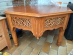 Massief houten achthoekige tafel, Ophalen