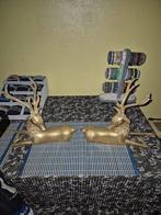 Mooie beelden van zittende reeen 2stuks, Enlèvement