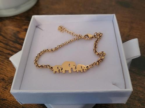 Armband met olifanten *Nieuw*, Handtassen en Accessoires, Armbanden, Nieuw, Goud, Ophalen of Verzenden