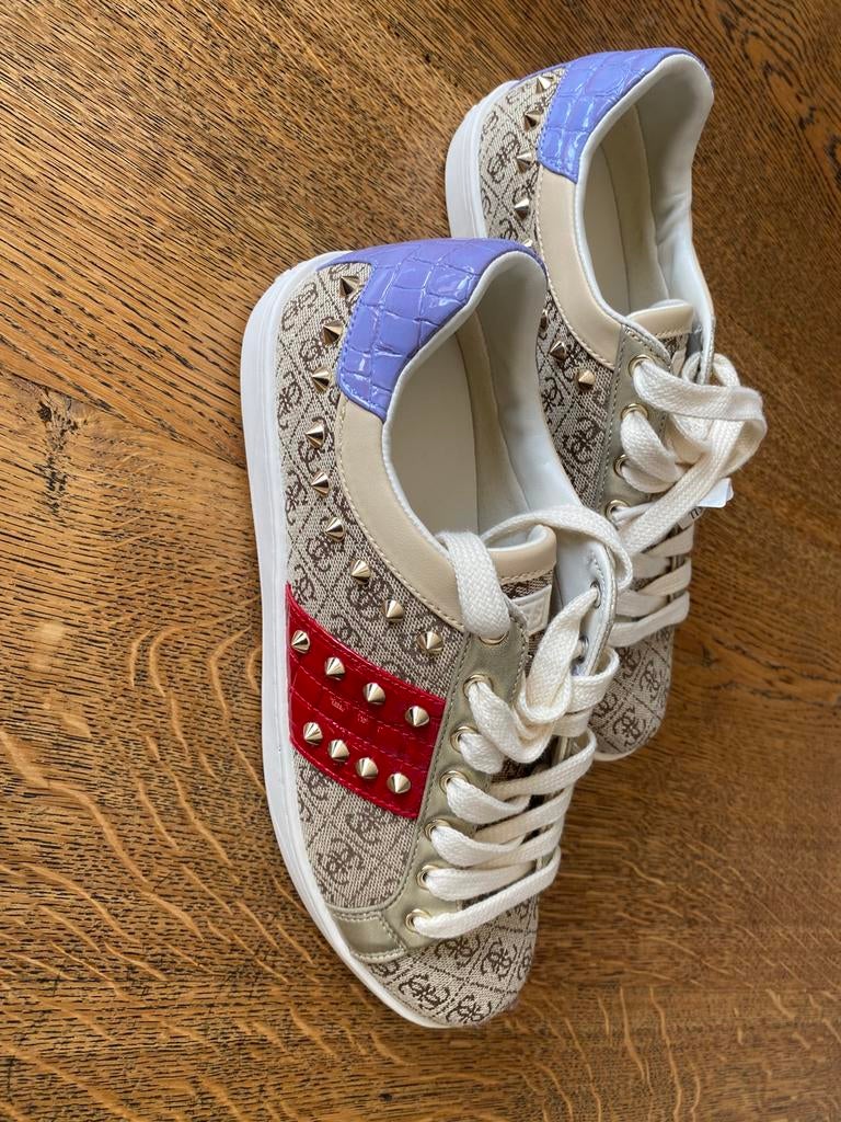 Guess sneakers.   Nieuw!!   Maat 39, Ophalen, Zo goed als nieuw, Sneakers
