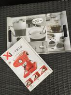 Assiette de service Illy vintage avec livret 2008, Maison & Meubles, Accessoires pour la Maison | Plateaux, Enlèvement ou Envoi