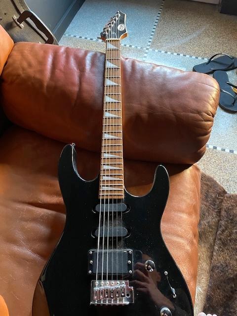 Guitare électrique Stagg, Musique & Instruments, Instruments à corde | Guitares | Électriques, Utilisé, Solid body, Autres marques