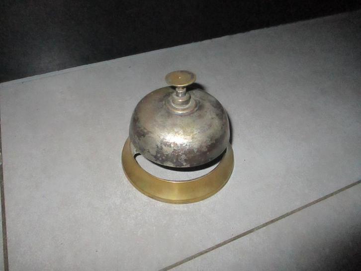Hotelbel , winkel bel , deurbel ,koper ,vintagebel, Antiek en Kunst, Antiek | Brons en Koper, Koper, Ophalen of Verzenden
