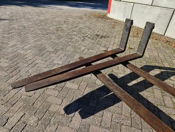 1.80 meter Lange, Fem 2 vorken  beschikbaar voor biedingen