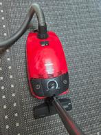 Stofzuiger miele 1800w, Ophalen of Verzenden, Zo goed als nieuw, Stofzuiger