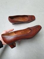 Eperon d'Or vintage schoenen, Ophalen, Gedragen
