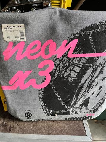 Neon x3 NX370 beschikbaar voor biedingen