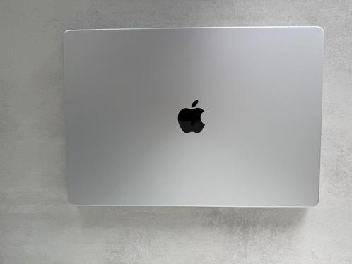MacBook Pro 16 inch (M1 Pro, 16 GB RAM, 512 GB SSD, QWERTY), Computers en Software, Apple Macbooks, MacBook Pro, 16 inch, 512 GB