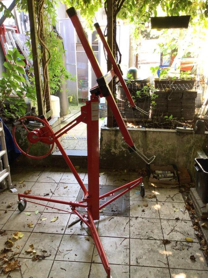 Te huur Gyproclift, Doe-het-zelf en Bouw, Lieren en Takels, Zo goed als nieuw, Handmatig, Ophalen