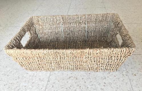 Rieten mand (nieuwstaat), Huis en Inrichting, Woonaccessoires | Schalen en Manden, Zo goed als nieuw, Mand, Rechthoekig, Riet