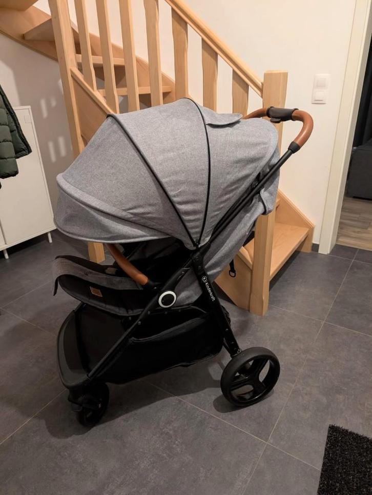Kinderkraft Grande Plus Stroller comme neuf, Enfants & Bébés, Buggys, Comme neuf, Autres marques, Protection de pluie, Enlèvement ou Envoi