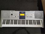 Keyboard Yamaha PSR E323, Aanslaggevoelig, Zo goed als nieuw, Yamaha, Ophalen