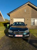 BMW 116d F20 LCI Hatch Urban Line, Auto's, Blauw, Leder, 5 deurs, Particulier