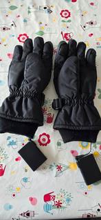 Verwarmde handschoenen maat large, Enfants & Bébés, Gants, Enlèvement, Neuf
