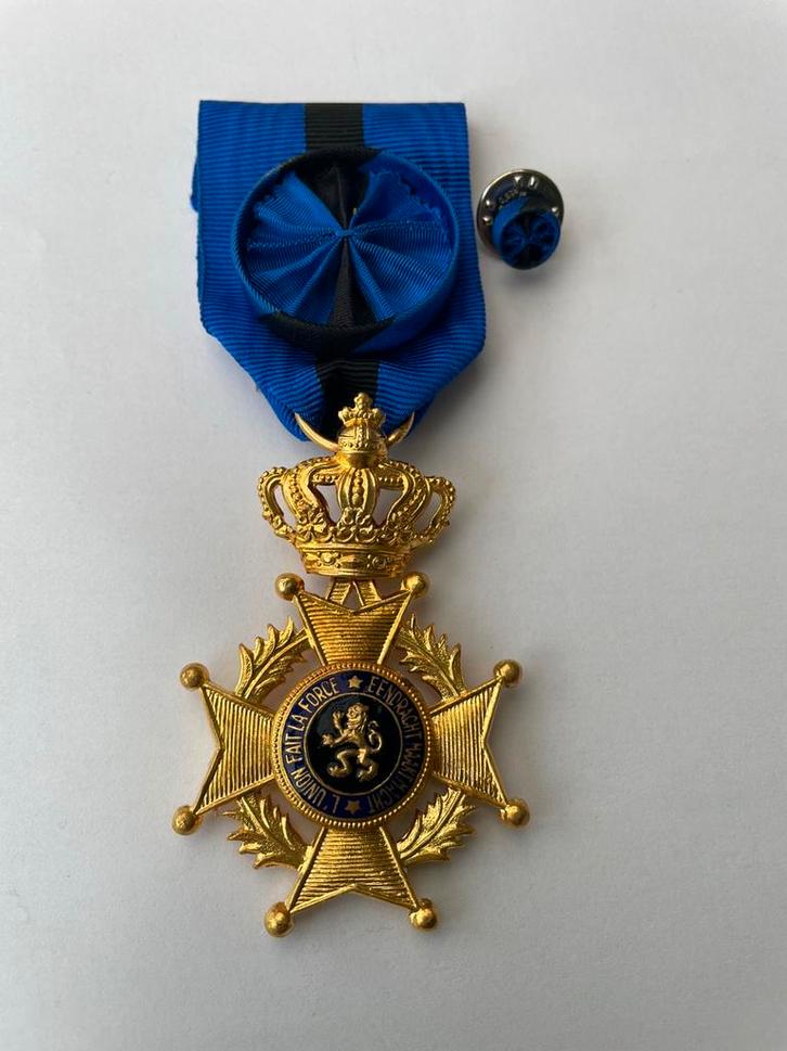 Lot 35: Medaille, Verzamelen, Militaria | Algemeen, Ophalen of Verzenden