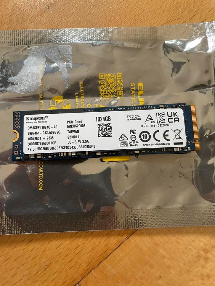 Kingston Solid State Drives - SSD 1TB (nieuw,nooit gebruikt), Computers en Software, Harde schijven, Nieuw, Desktop, Intern, SSD