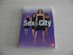 SEX AND THE CITY      SAISON 1, CD & DVD, Comme neuf, À partir de 12 ans, Coffret, Enlèvement ou Envoi